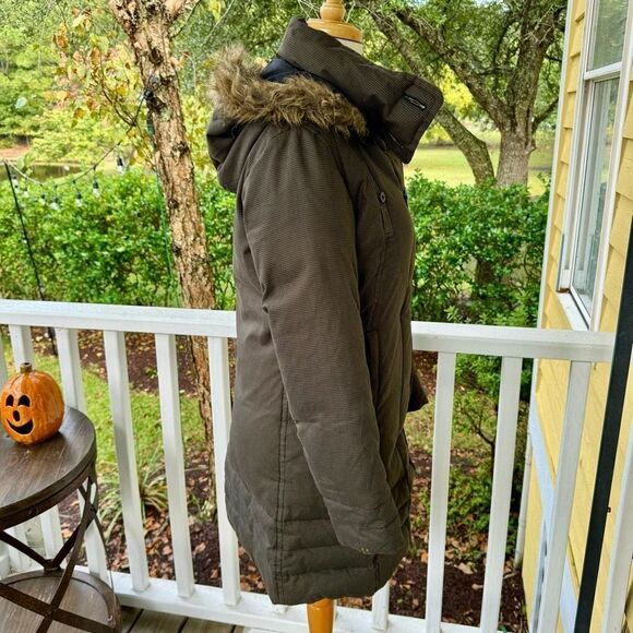 Soia & Kyo Herringbone Down Parka with fur lined zip off hood. Size Petite Small - Picture 5 of 10